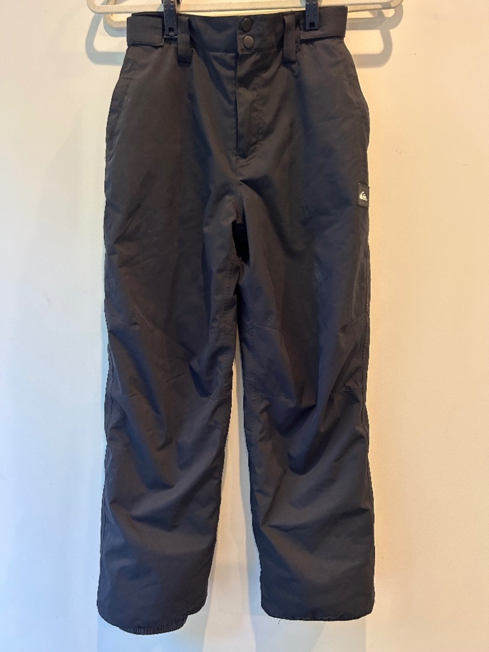 Black Quicksilver boys large snow pants